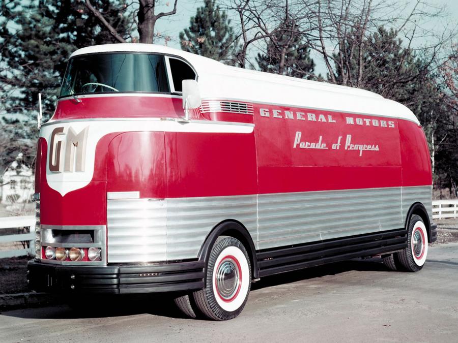  GM Futurliner 1940 года  (фото 10 из 66)